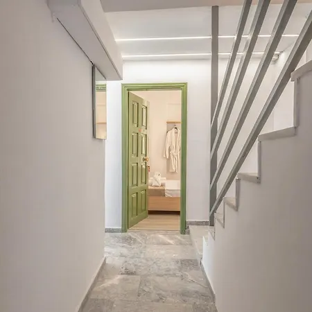 Vincenzo Harmony Ii- Old Town Apartahotel