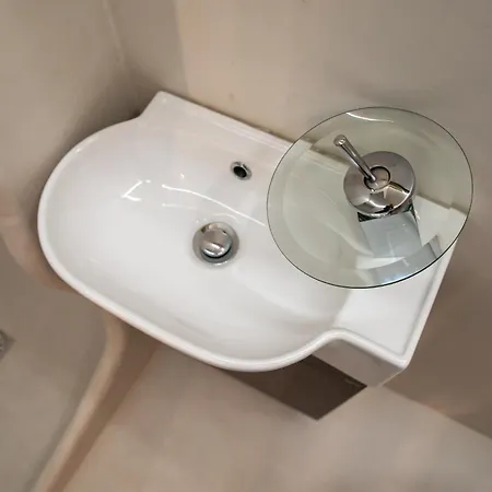 Vincenzo Harmony Ii- Old Town Apartahotel