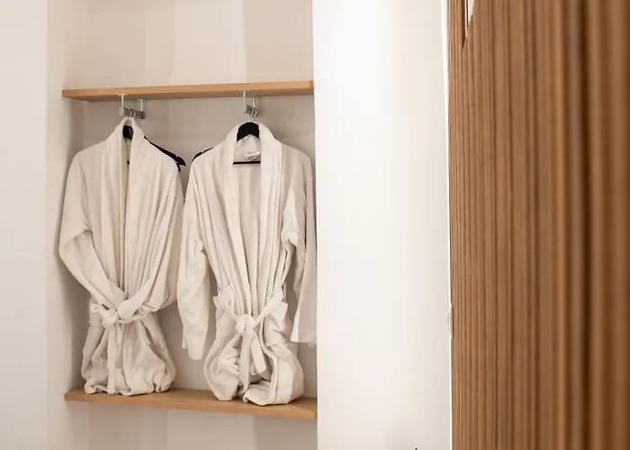 Vincenzo Harmony Ii- Old Town