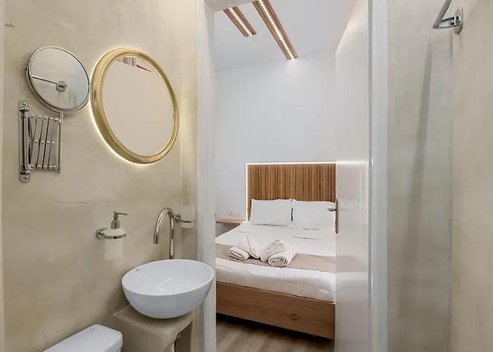 Vincenzo Harmony Ii- Old Town Apartahotel 3*